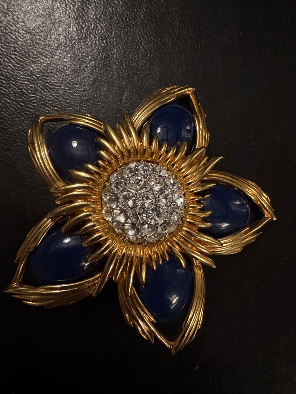 Vintage Joan Rivers Gold Toned Chunky Star Flower Crystal Faux Lapis Brooch Pin